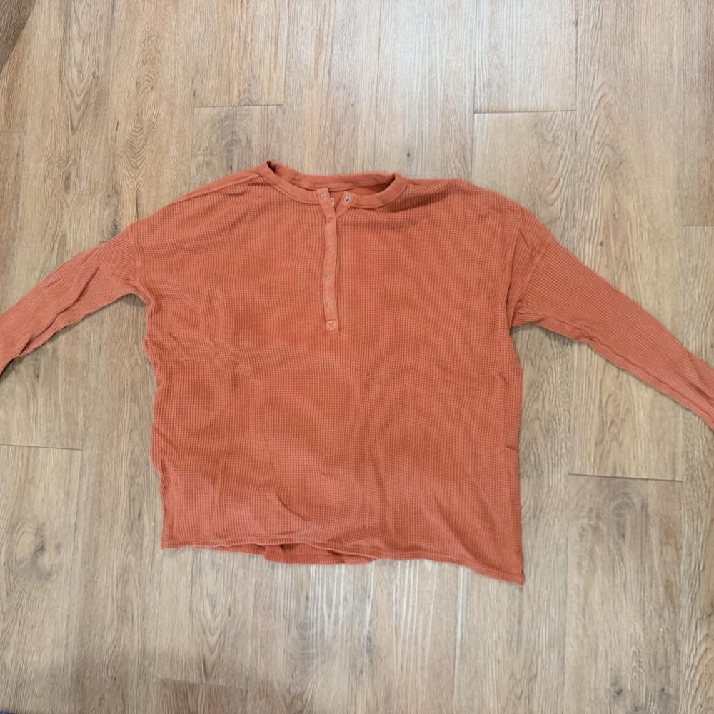 American Eagle Outfitters Rust Sweater